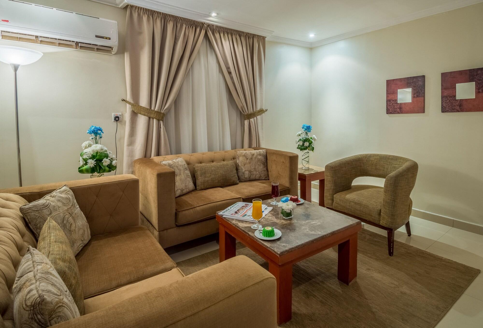 Al Muhaidb Al Takhassosi Abaqrino Riadh Exterior foto