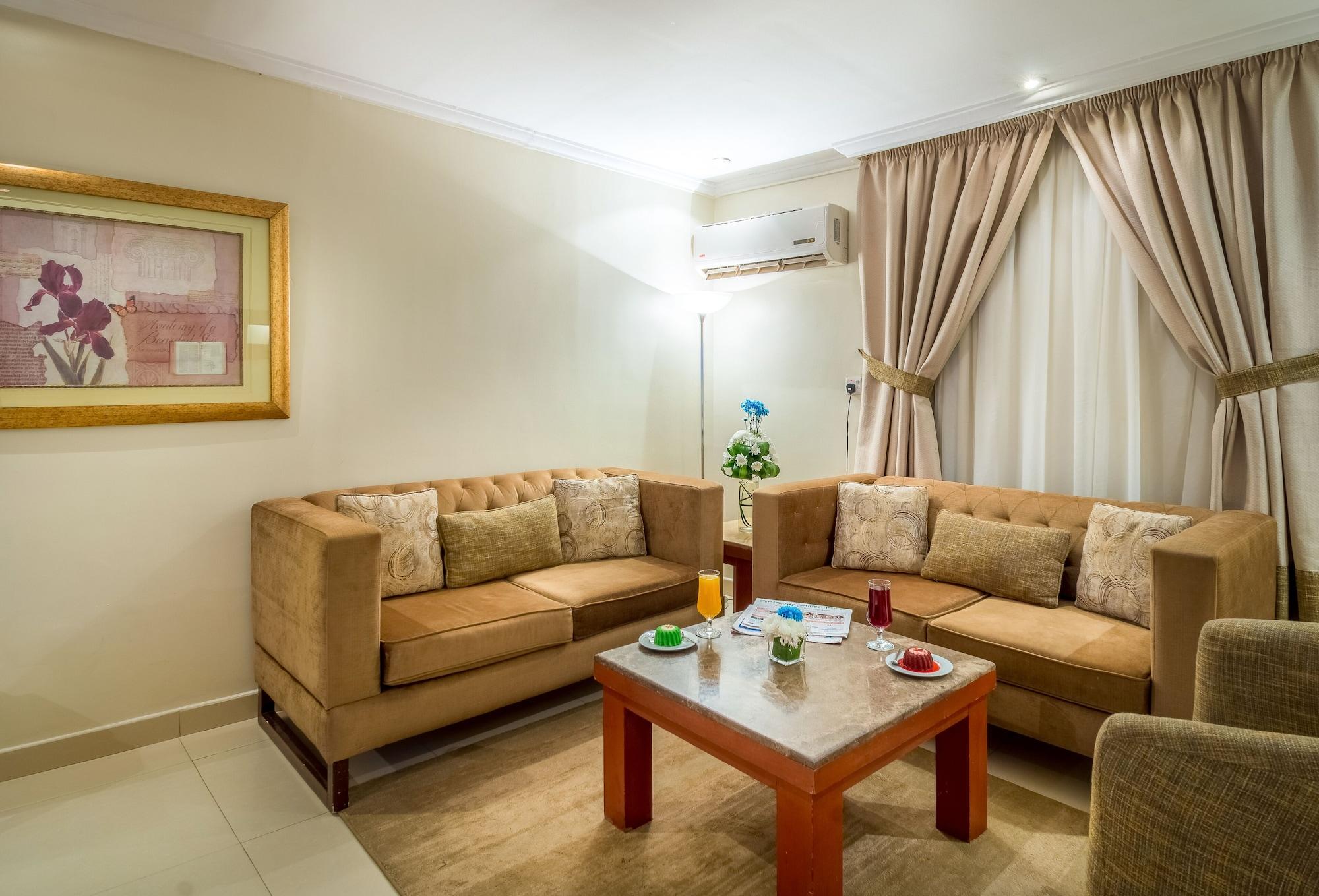 Al Muhaidb Al Takhassosi Abaqrino Riadh Exterior foto