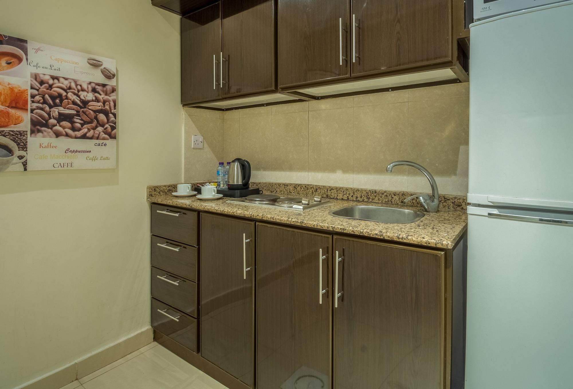 Al Muhaidb Al Takhassosi Abaqrino Riadh Exterior foto