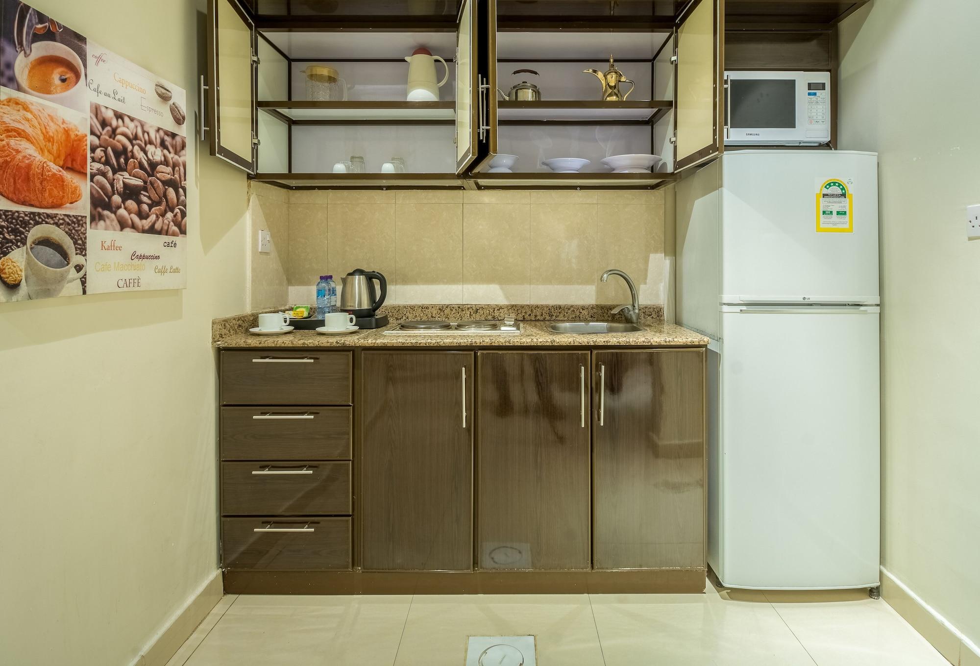 Al Muhaidb Al Takhassosi Abaqrino Riadh Exterior foto