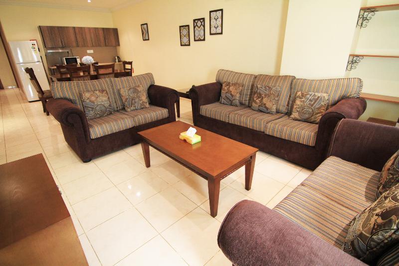 Al Muhaidb Al Takhassosi Abaqrino Riadh Exterior foto