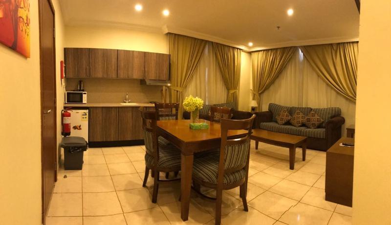 Al Muhaidb Al Takhassosi Abaqrino Riadh Exterior foto